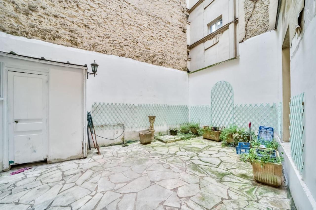 Charming Apartment In The Heart Of Montmartre Paris Dış mekan fotoğraf